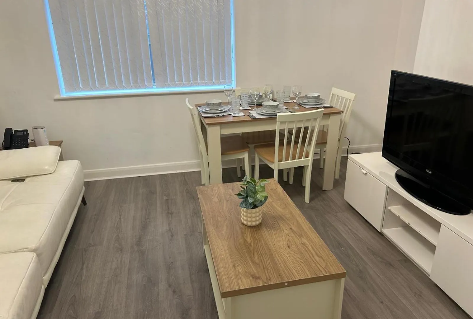 펜션 Stylish Leeds Family Home